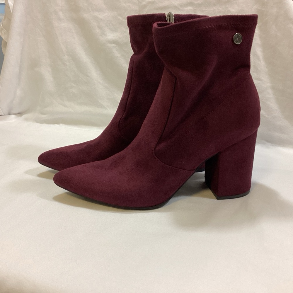 Unisa Burgundy Faux Suede Heeled Ankle Boots SZ 8 $89